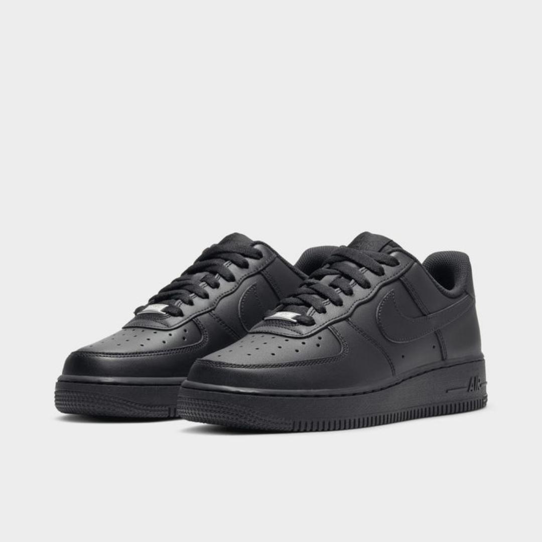 ORIGINAL LEATHER AIR FORCE 1 BLACK, COLOUR TRIPPLE BLACK ,HIGH QUALITY SNEAKERS. AIRFORCE 1 white JORDAN Best shop for Airforce, Air jordan, Airmax tn, Air force sneakers)