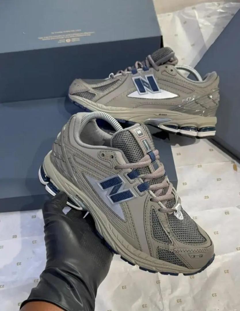 🔥 ORIGINAL NEW ARRIVAL SNEAKERS (NB) BALANCE 1906R (JUNGLE GREEN) EDITION TRAINERS MULTI COLOUR ,HIGH QUALITY SNEAKERS. Best shop for Airforce, Air jordan, Airmax tn, Air force sneakers)