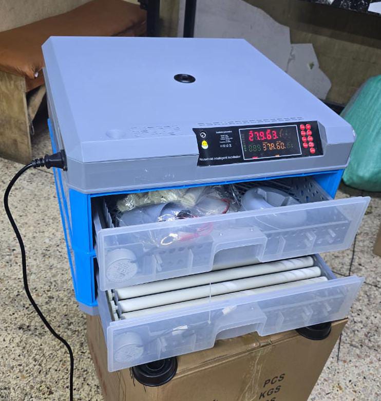 ✅️✅️New Arrival ✔️🍂Powerful automatic incubator drawer type ac/dc.Precise Climate Control: Maintains consistent and accurate temperature and humidity levels for optimal hatch rates. Durable Construct