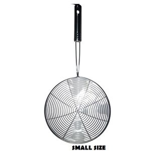 🎀🤑DEEP FRYING SERVING SPOON FOR CHIPS, MANDAZI AND FISH🎀is durable hence can give you a long time service in the Kitchen, since it has a strong handle. This spoon has a narrow, elegant handle and h