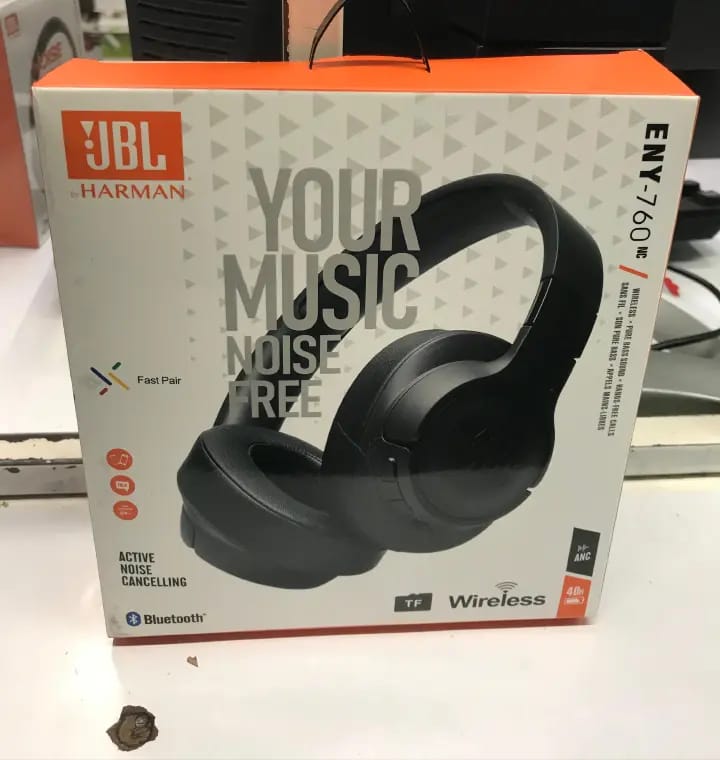 JBL- ENY Noice cancelling Lightweight, Foldable Over-Ear Wireless Headphones hands free calls and voie control demand