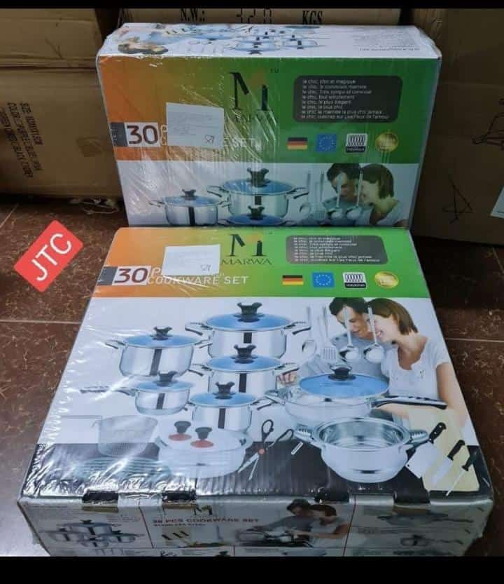 Marwa German Longlife 30pcs Heavy Duty Cookware Set Sufurias.Easy to clean
Main Material: Stainless steel with non-stick coating
Durable
Using on all gas, coal, electric, induction, ceramic cook tops,