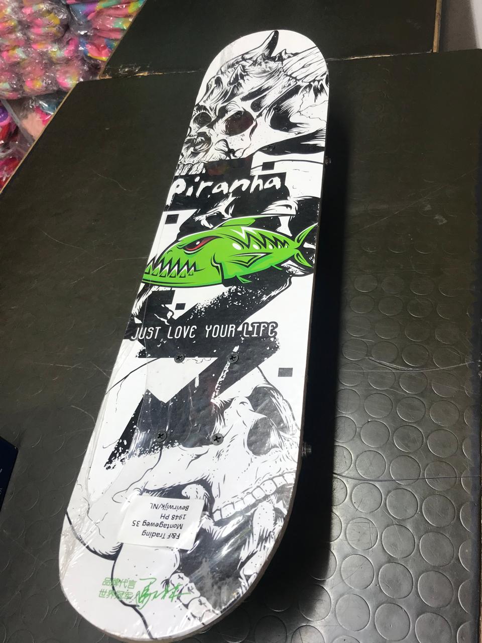 NEW Wooden Skate Board Skating Board for Kids and Adults (Multicolor) Wheels Roller Balance Board Kids Junior Skateboard Anti-Skid Platform Durable