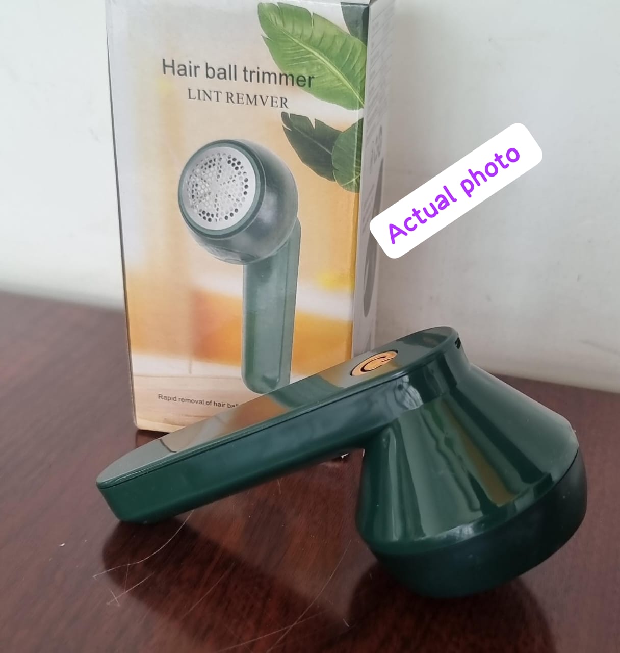 Electric Lint Remover Rechargeable Clothes Lint Remover. It perfectly removes fabric fluff, fuzz, pill, bobble and lint from all types of clothes and fabric, including sweater, couch, blanket, curtain