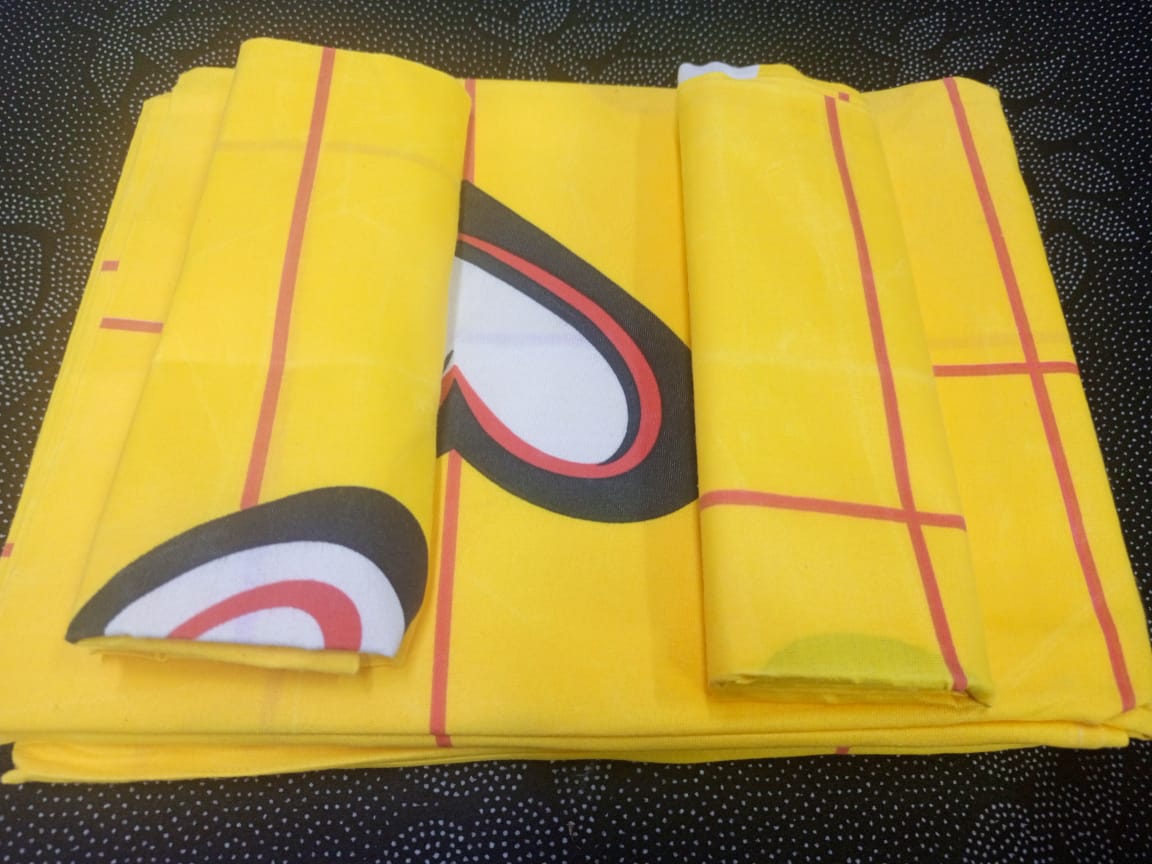 🍌🫒Comfy 4 Pc Bedsheets 5 *6.2 pcs bedsheets 
✨2 pcs pillow cases

Multi color as per Picture
Fade resistant
Brightens your Bedroom