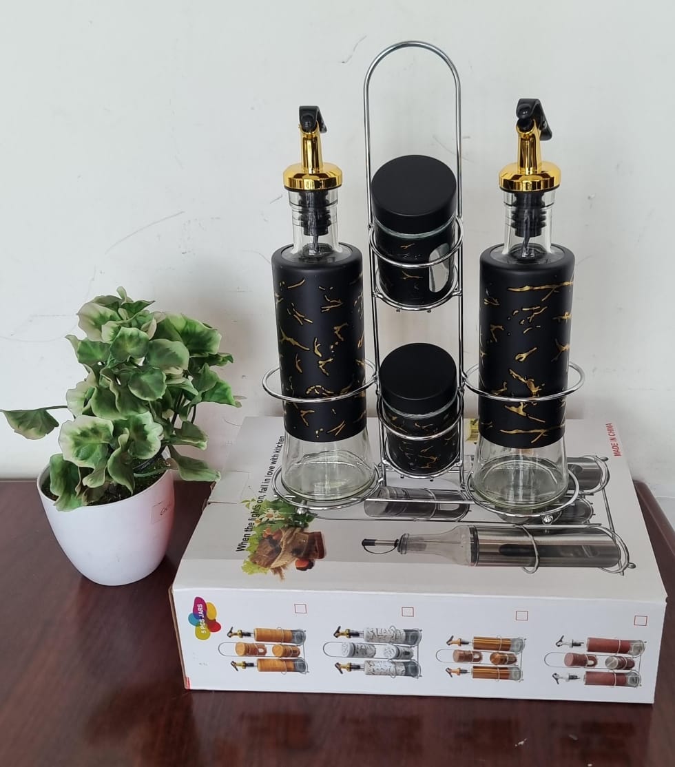 5-in-1 Seasoning Set with 2×300ml Oil Dispensers and 2×100ml Salt Shakers with Stainless Steel Stand – Kitchen Condiment Organizer for Cooking, Dining, and Barbecue