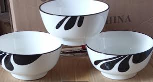 6PCS WHITE BLACK BOWLS – Elegant 6-Piece Ceramic Bowl Set for Everyday Use, Dining, and Entertaining, Durable and Stylish Design