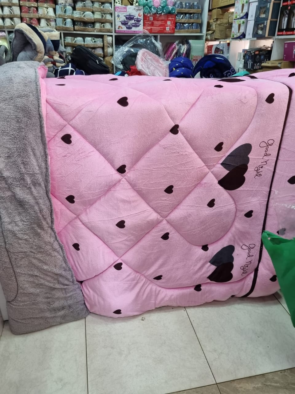 Single Woolen Duvet 6x6 – Warm, Soft, and Durable, Perfect for Cold Nights, Lightweight and Comfortable for Everyday Home or Hostel Use