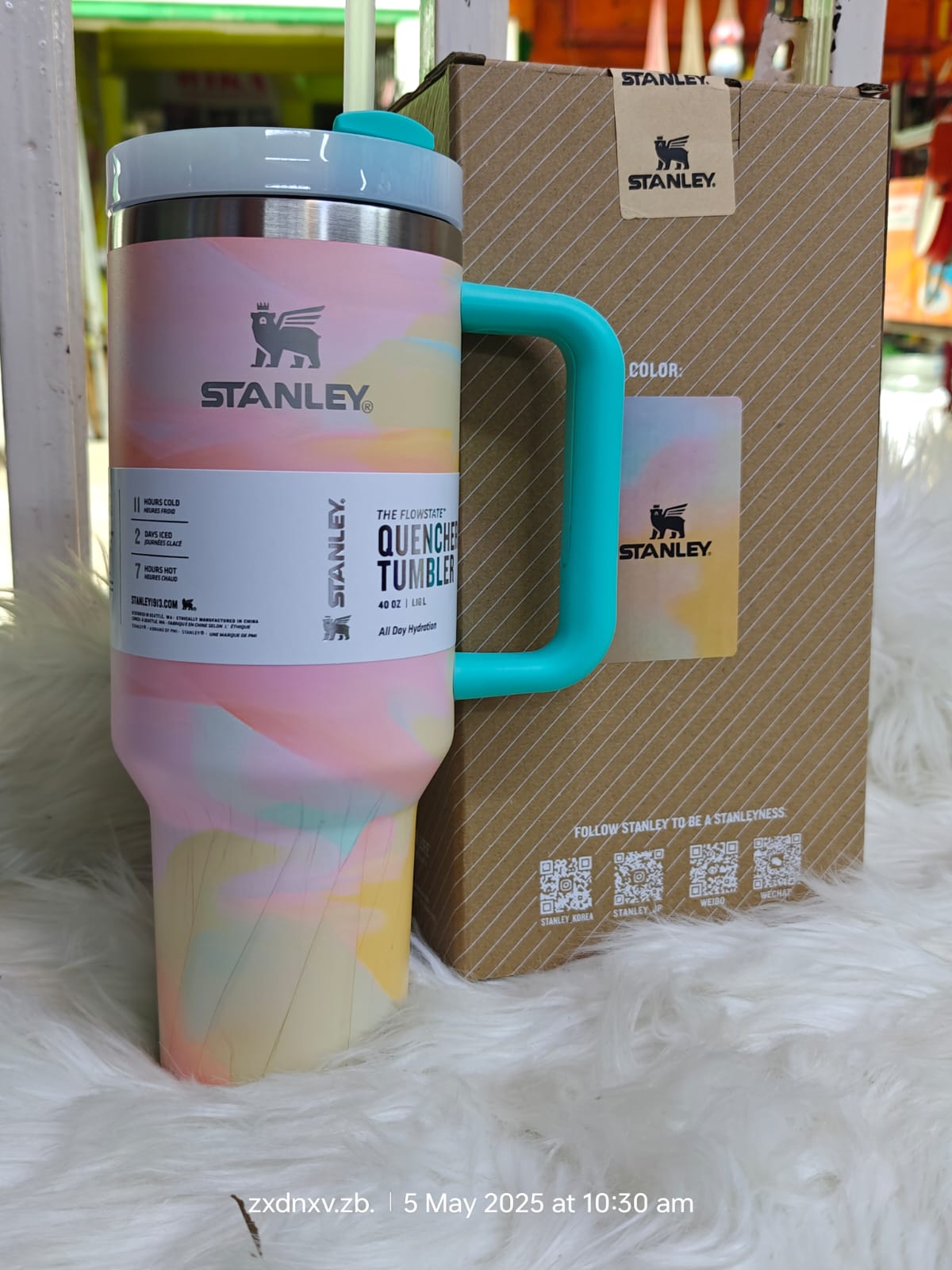 Stanley Quencher H2.0 FlowState Stainless Steel Vacuum Insulated Tumbler with Lid and Straw for Water, Iced Tea or Coffee, Smoothie and More, baby blue marble 2.0, 40oz