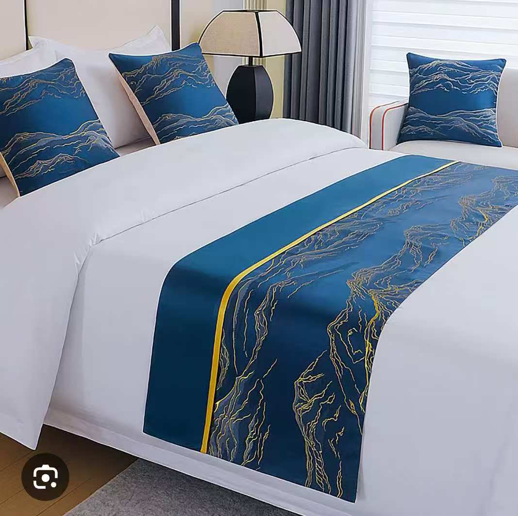 Bed Runner Scarf, Luxurious Retro Modern Style Room Decor, Washable Soft Dustproof Bed Protector Scarves able Flag Picnic Blanket, for Bedroom Hotel Wedding Room