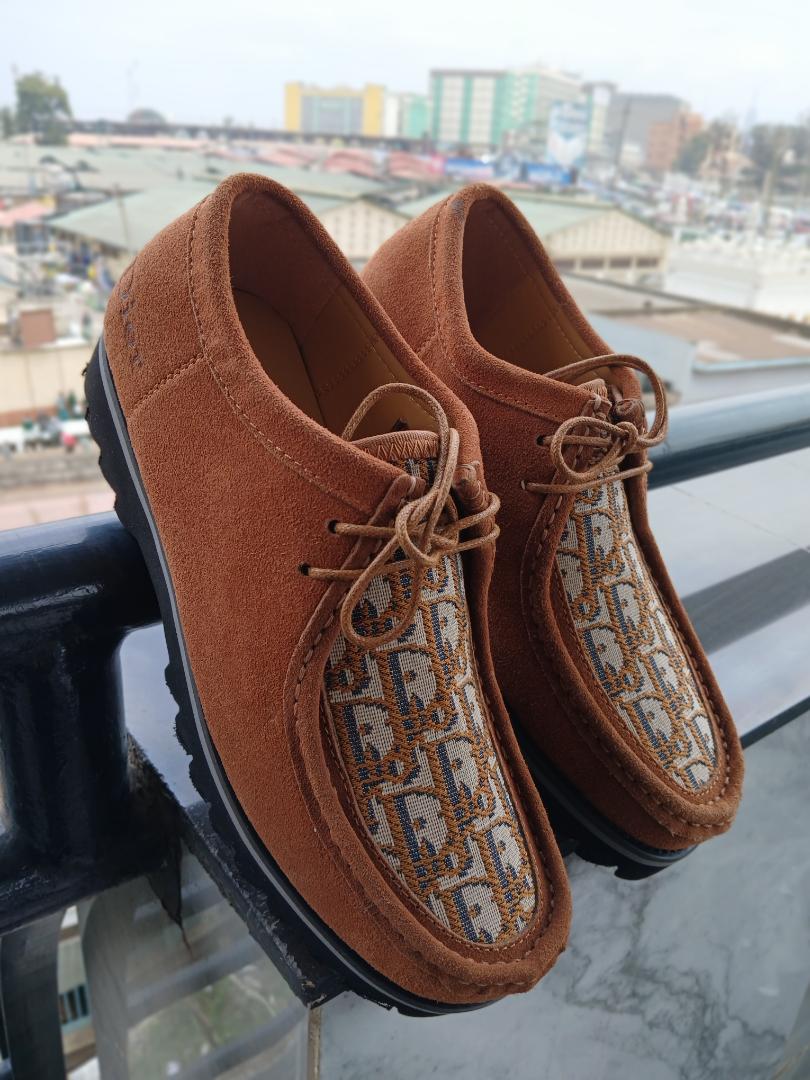 Men Casuals/Clarks Dior/ Quality Shoes