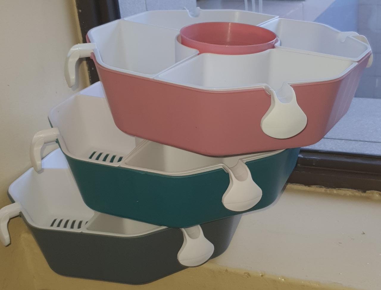 (rotating candy box) 360⁰ rotating octagonal fruit drainer basket                                                                                                                                      .