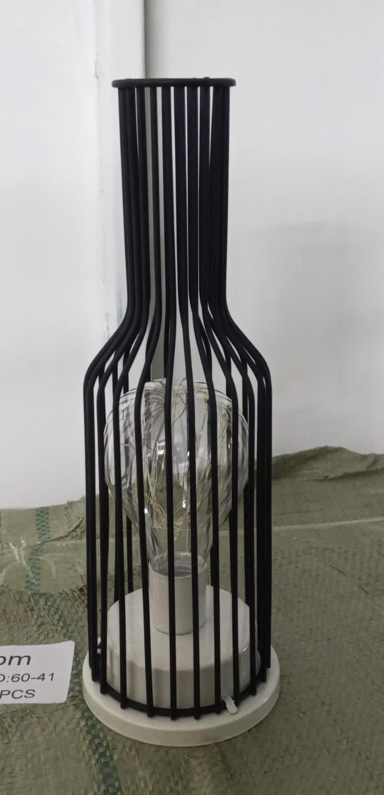 Unique Dishykooker  Battery powered bulb bottle Decorative Table Lamp, Retro Table Lamp, Cage Style, Night Light, Retro, Battery Operated, Desk Lamp for Bedroom                                       .