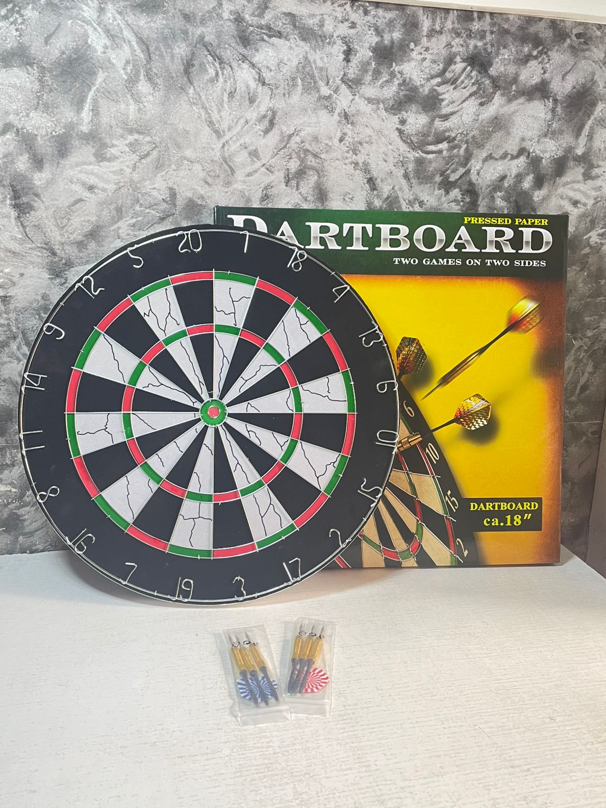 Professional Dartboard – Precision, Fun, and Competitive Play
Take your dart game to the next level with this Professional Dartboard, perfect for enthusiasts, beginners, and serious players alike. Des
