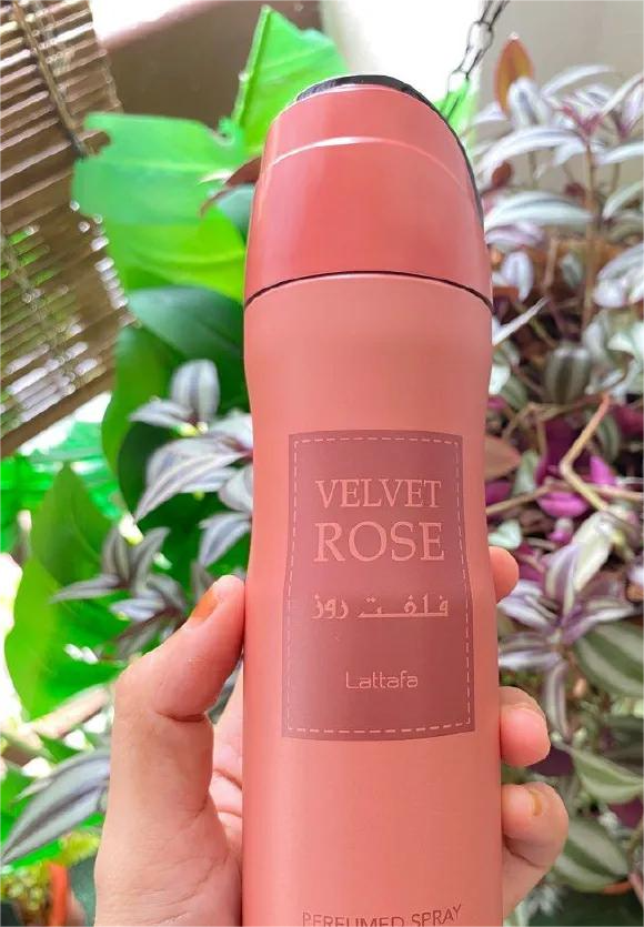 Lattafa Velevt Rose Deodorant Body Spray 200ml Corporal Perfumado for Women Original Romantic Scent Profile Women Body Spray Perfumed Body Spray