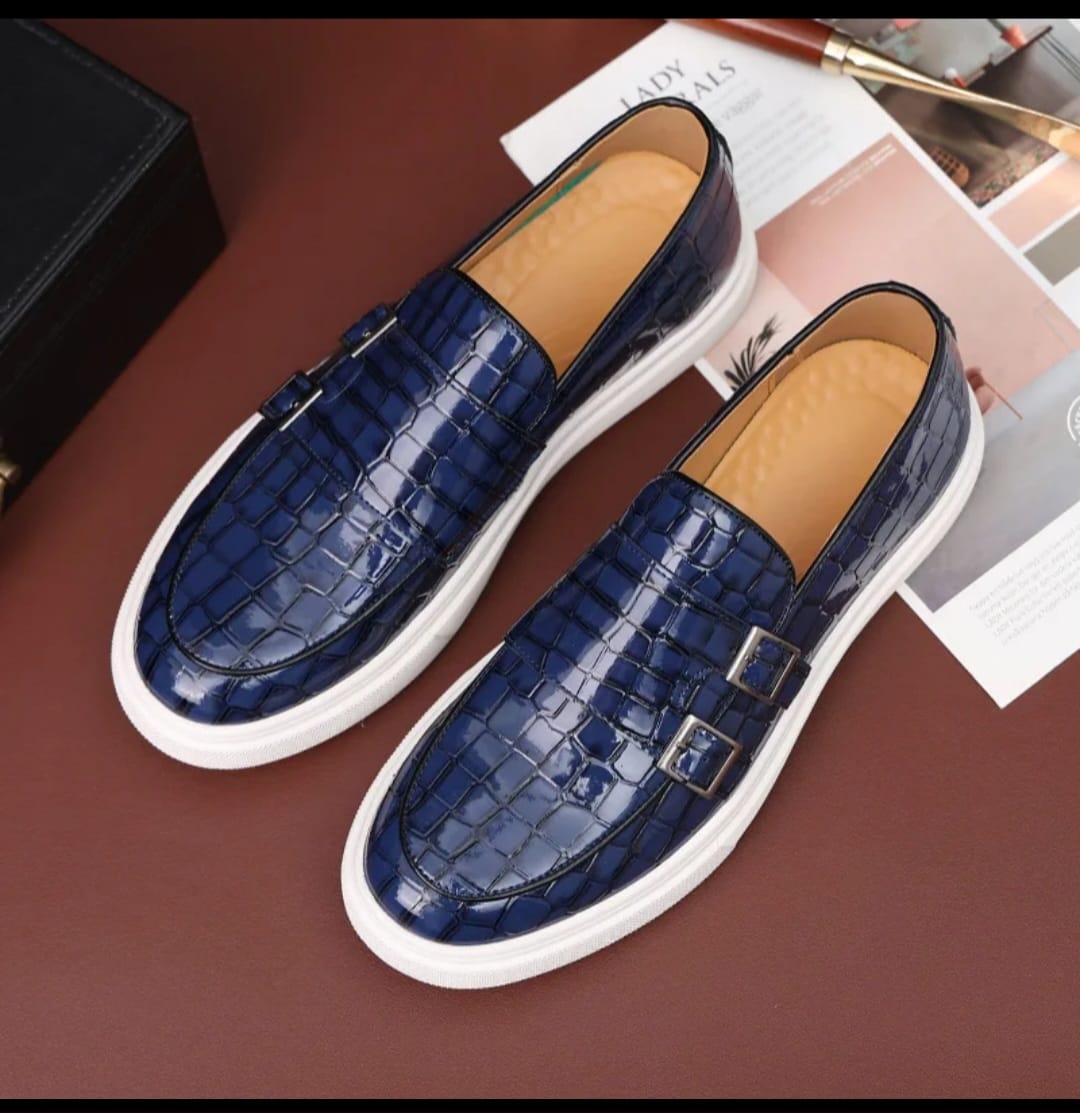 WETLOOK MONKS Men's Buckle Strap Loafers Crocodile Pattern Patent Leather Formal Casual Chunky Dress Shoes for Business Work Outdoor Dating Prom men sneakers                                          .