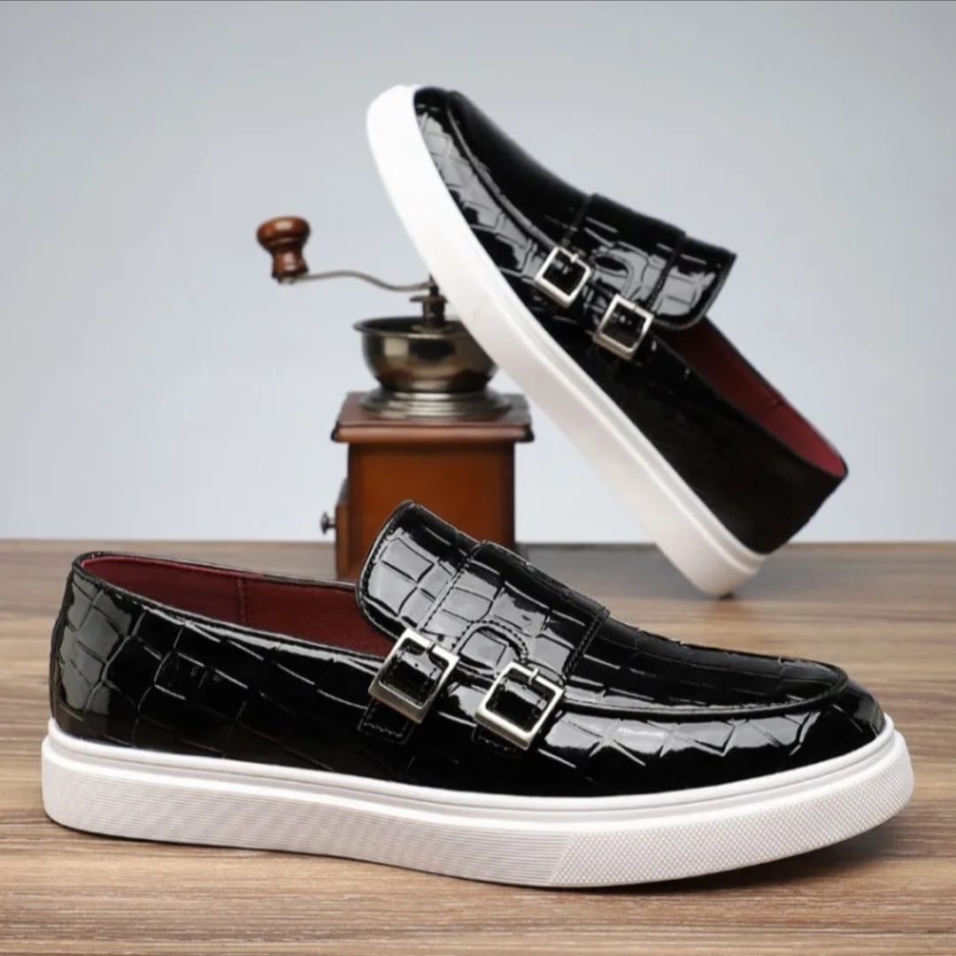 WETLOOK MONKS Men's Buckle Strap Loafers Crocodile Pattern Patent Leather Formal Casual Chunky Dress Shoes for Business Work Outdoor Dating Prom men sneakers                                          .