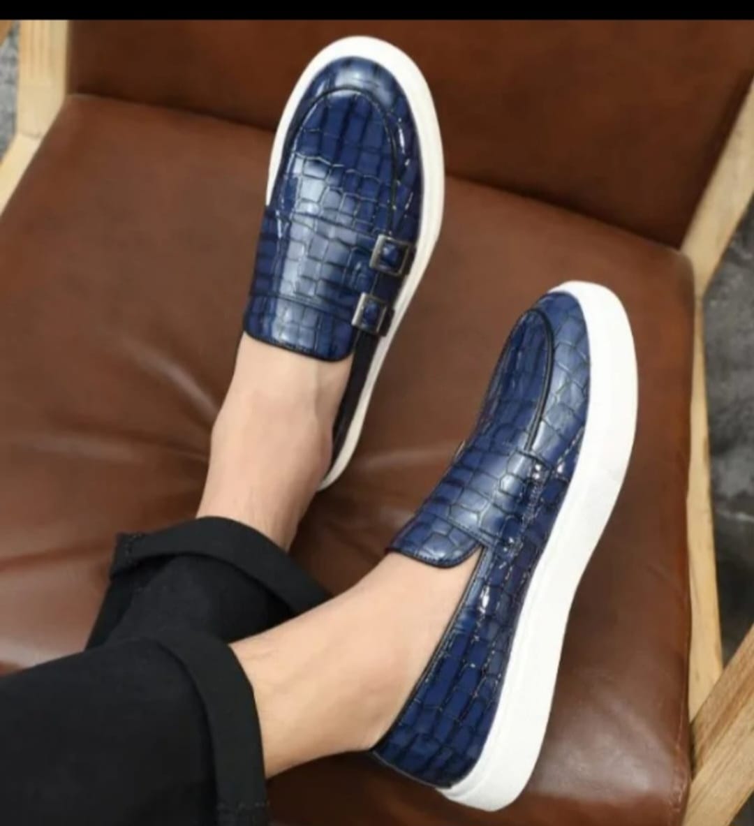 WETLOOK MONKS Men's Buckle Strap Loafers Crocodile Pattern Patent Leather Formal Casual Chunky Dress Shoes for Business Work Outdoor Dating Prom men sneakers                                          .