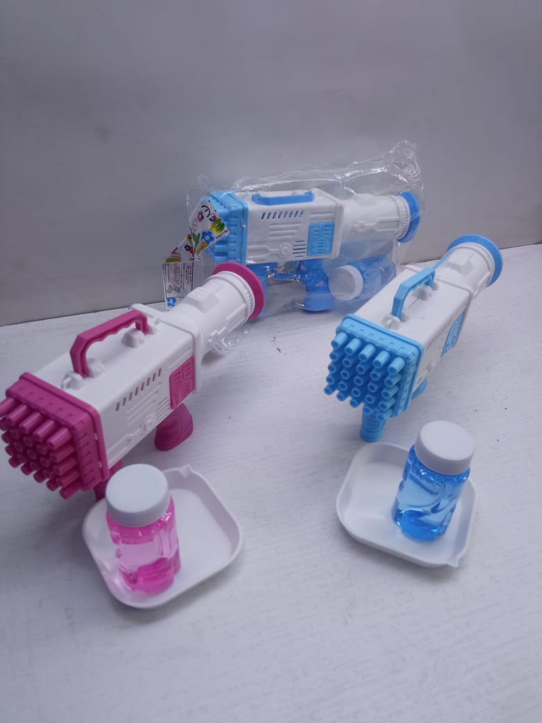 Bubble gun machine
Available blue and pink colourBest gift
1. a barrage of bubbles and have endless bubble fun - at an affordable price! Parent-friendly and sound-free.
2. Newly upgraded design helps