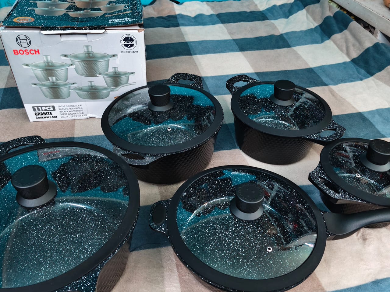 11 pieces  quality Bosch non-stick cook ware set and a free mwiko with WARRANTY