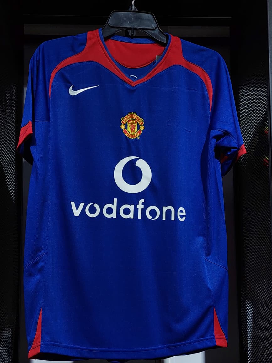 2005/2006 Original MANCHESTER UNITED AWAY Retro Kit Football Jersey ; Best Quality Unisex Man U Jersey Retro Kit