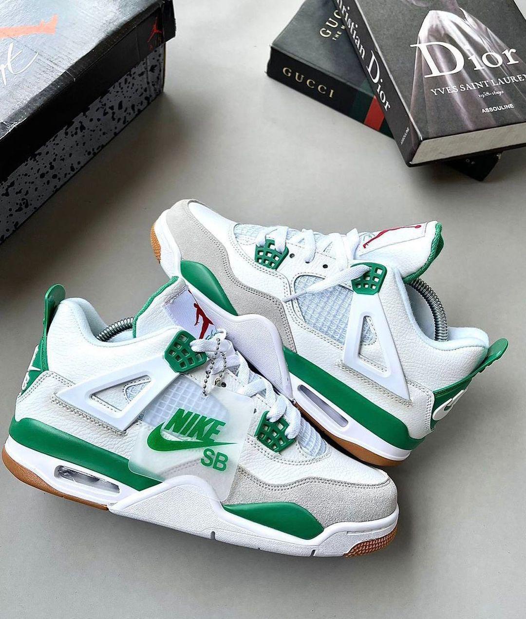 ORIGINAL AIR JORDAN 4 RETRO  SB ''Pine Green'' Sneakers, High Quality Fashion Men's Shoes J4 Sneakers