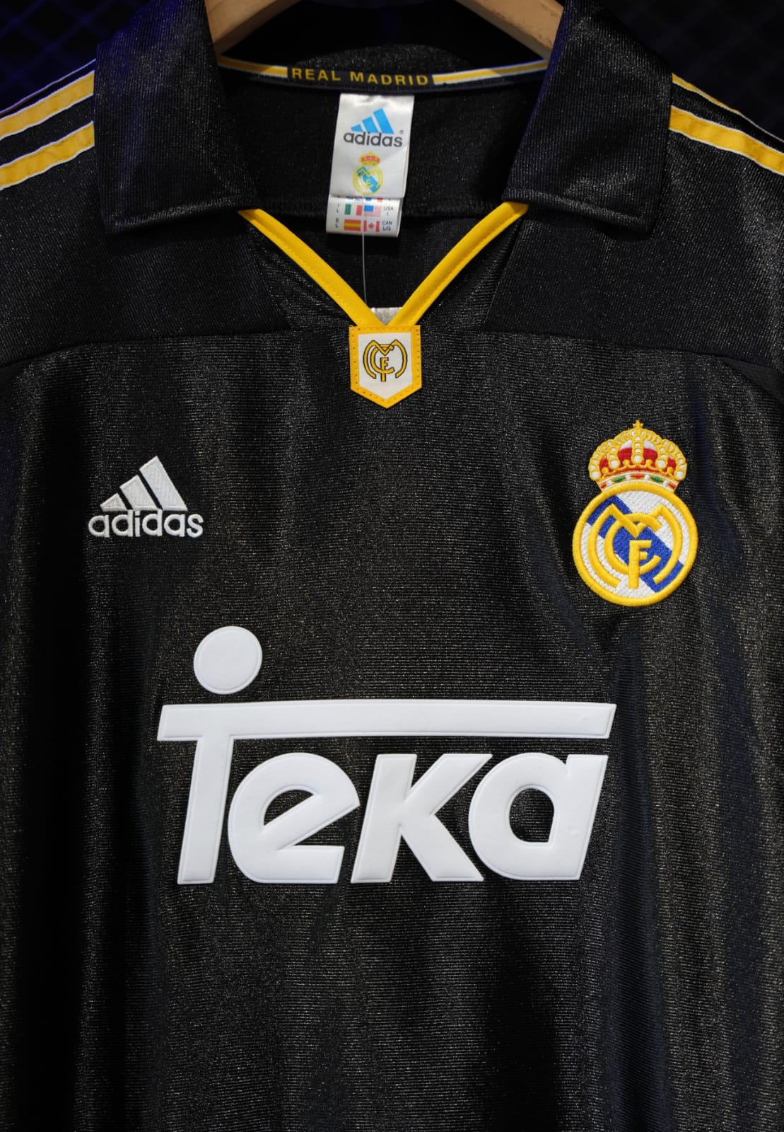 1999/2000 Original REAL MADRID HOME JERSEY- Classic Teka Black Edition Retro Kit Football Jersey ; Best Quality Unisex Real Madrid - Classic Teka Edition Jersey Retro Kit