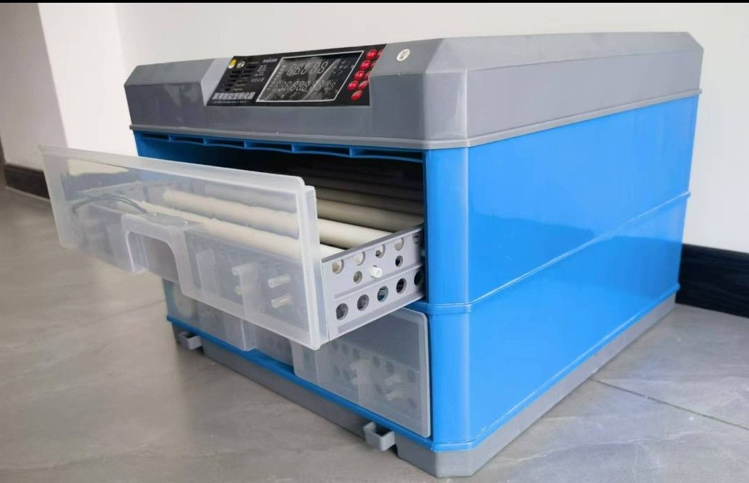 136 Automatic Smart Egg Incubator AC / DC