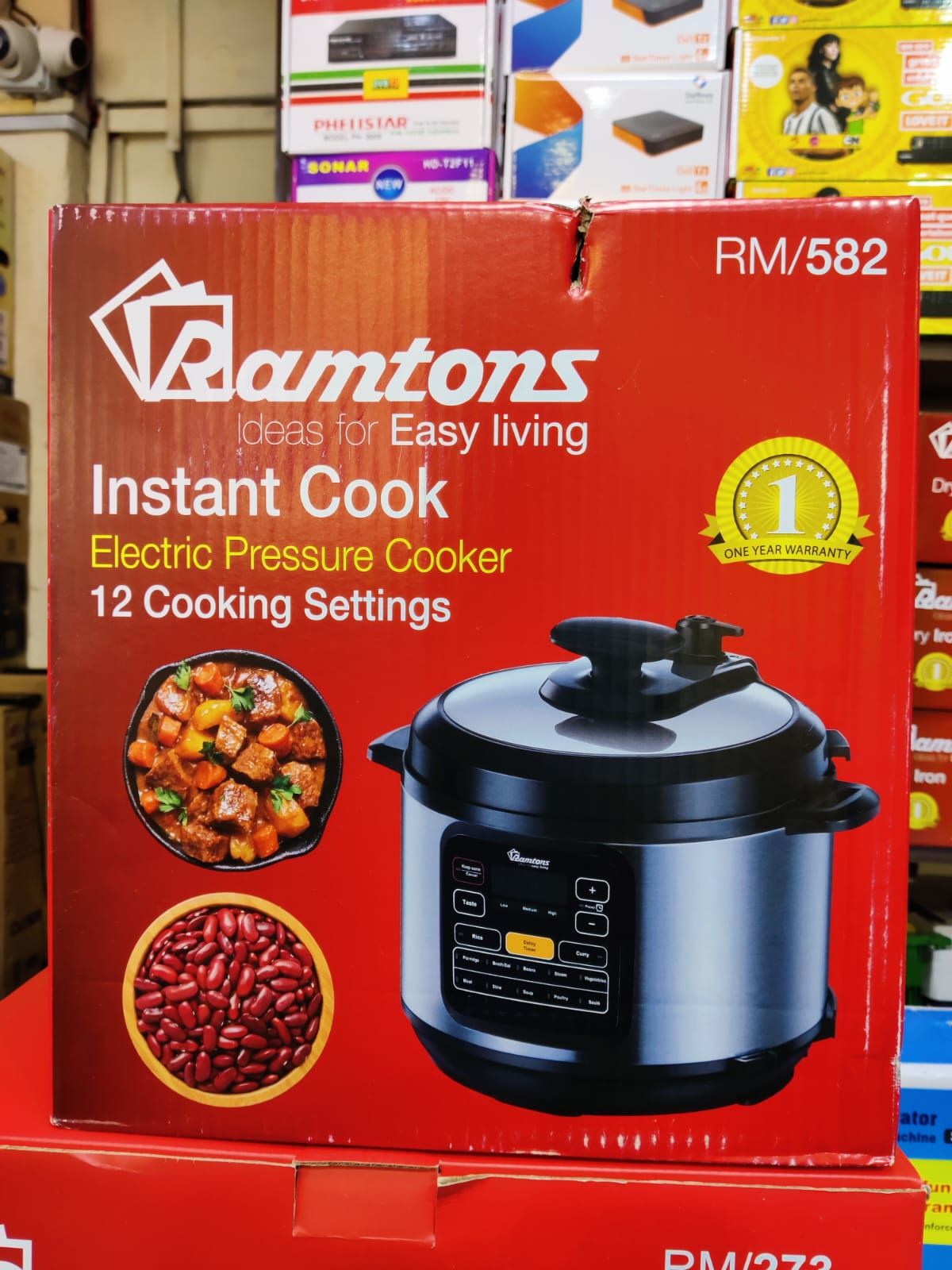 6 litres Ramtons electric pressure cooker.