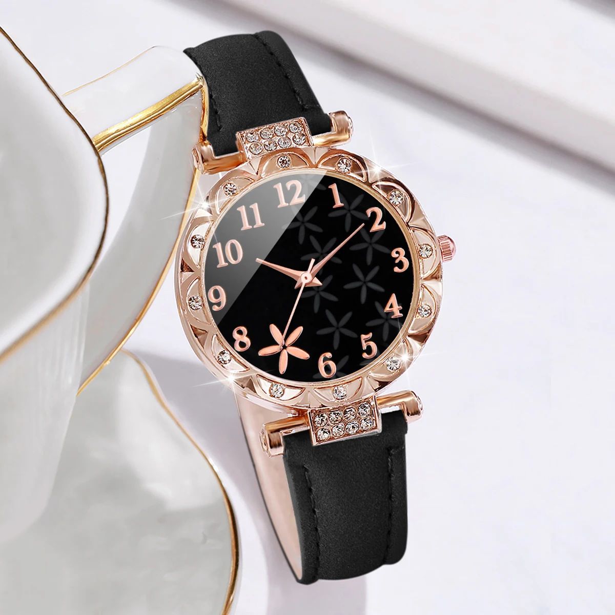 ZHJH 5Pcs Women's Watch Bracelet Set Women's Jewelry Set Women's Flower Belt Watch Women's Wristwatch Black