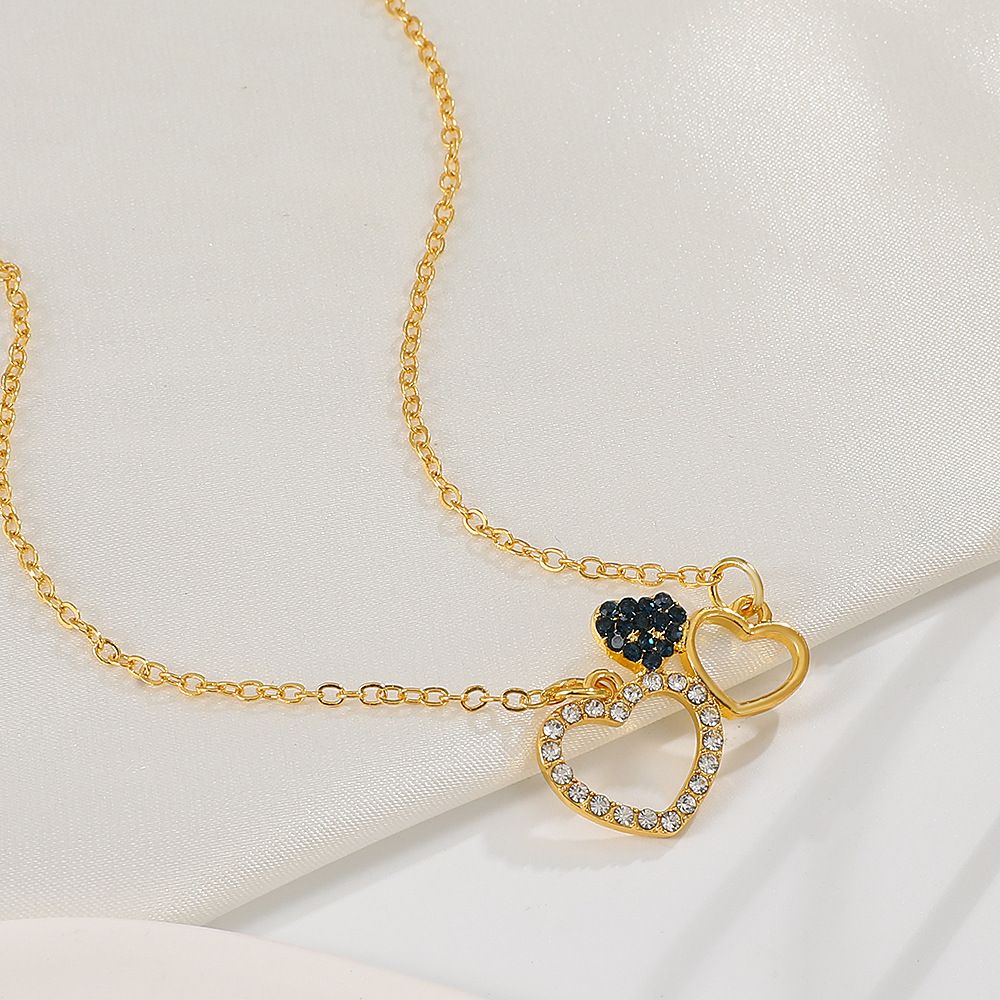 Full Diamond Love Necklace Ladies' Love Pendant Necklace Exquisite Three Love Pendants Necklace Ladies' Heart to Heart Necklace Bridal Wedding Jewelry