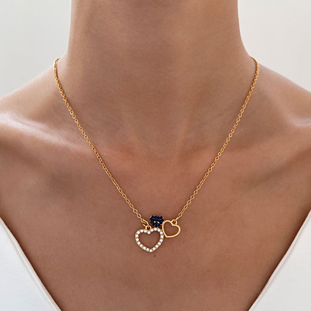 Full Diamond Love Necklace Ladies' Love Pendant Necklace Exquisite Three Love Pendants Necklace Ladies' Heart to Heart Necklace Bridal Wedding Jewelry