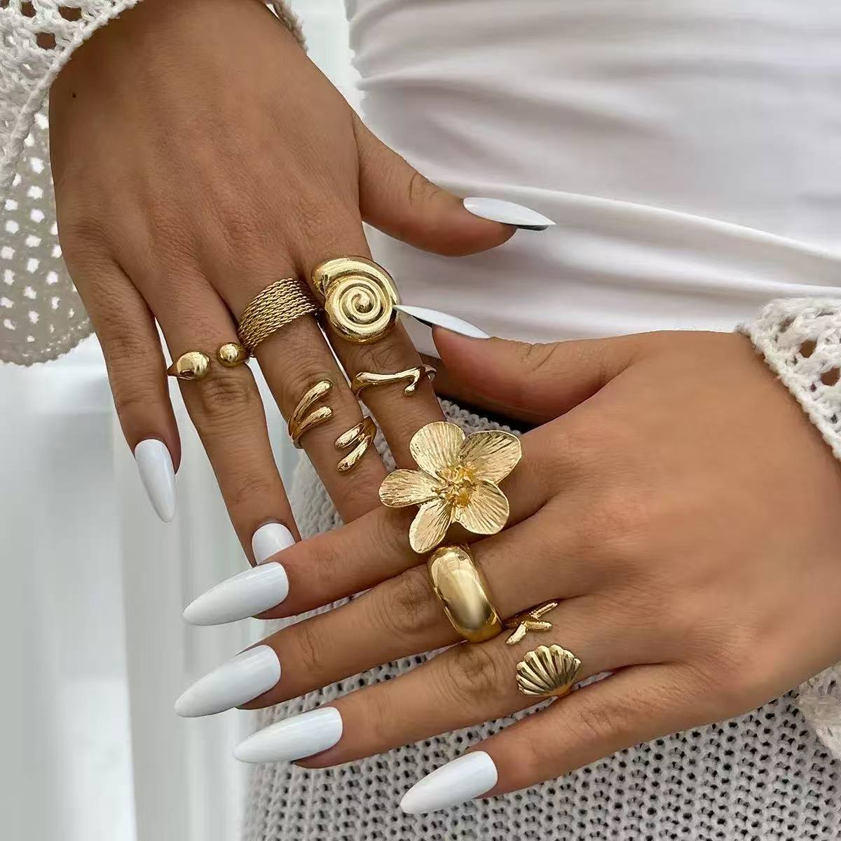 ZHJH 8Pcs Set Flower Conch Shell Gold Ring Vintage Style Fashion Women Stackable Exaggerated Jewelry Set For Daily Use Party Nightclub Beach Trip Summer Vacation Dating Birthday Anniversary Gift