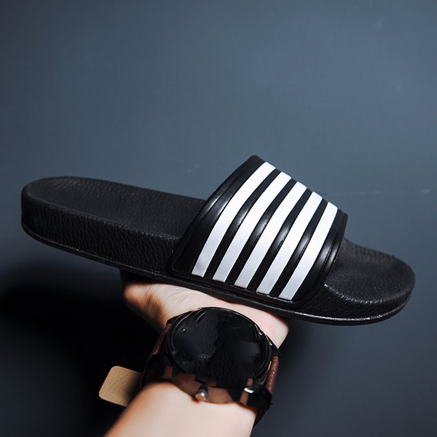 Men Slippers Summer Beach Shoes Fashion Flat PU Leather EVA Outdoor Indoor Slippers
