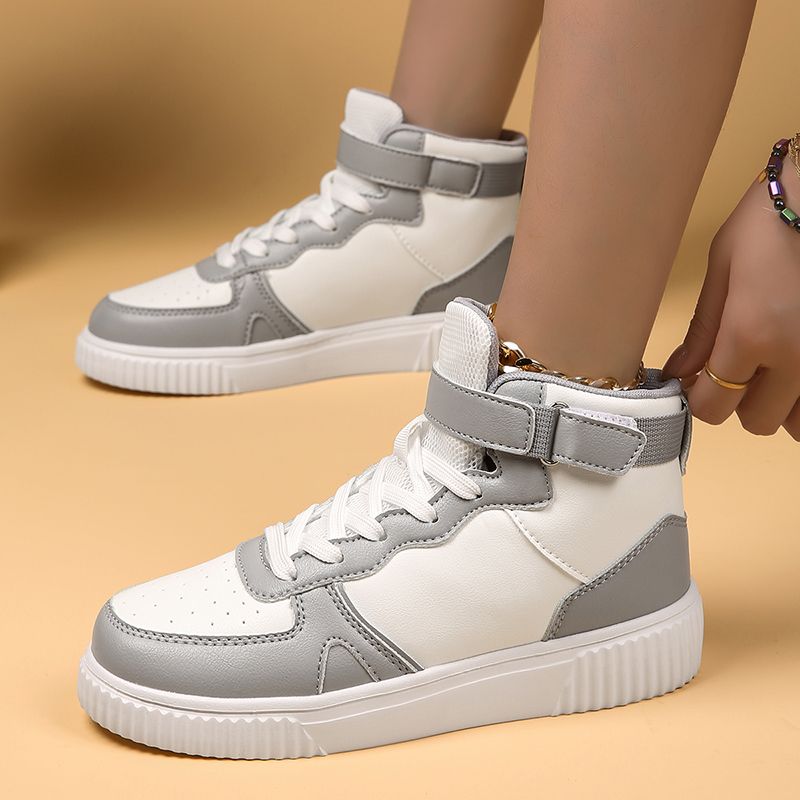 New Arrival Men Skateboarding Shoes High Top Casual Sneakers Lace Up Outdoor PU Leather Sport Shoes Fashion Grey