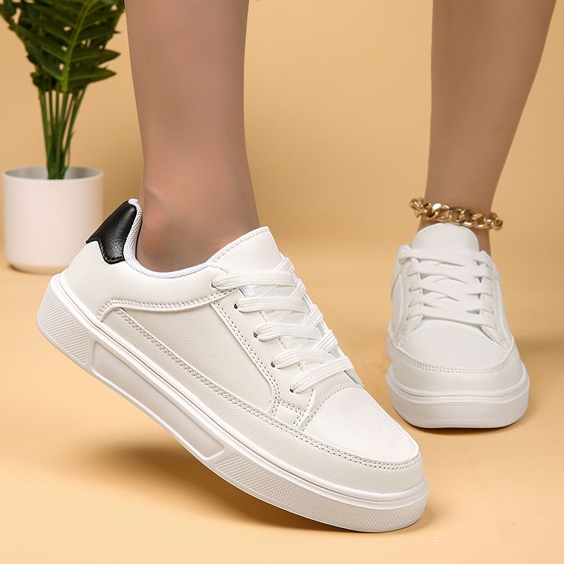 Men Skateboarding Shoes Comfortable Casual Skateboard Shoes Men Solid Leisure Sneakers Lightweight Walking Shoes Outdoor Sport Black