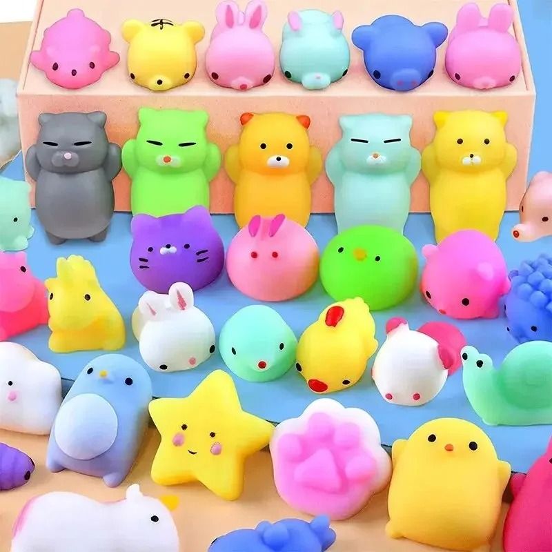 10pcs/Set Random Cute Animals Vent and Relieve Stress with Toys and Small Gifts Soft Rubber Animal Pinching