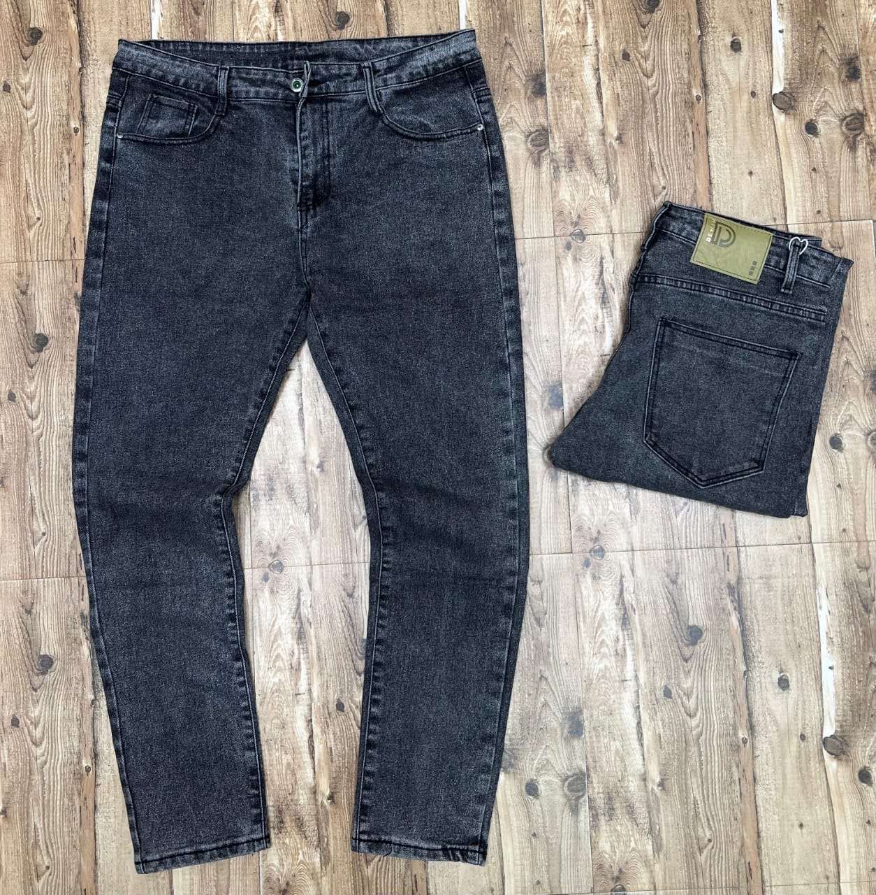 Men's Super Quality Hard jeans non fade.