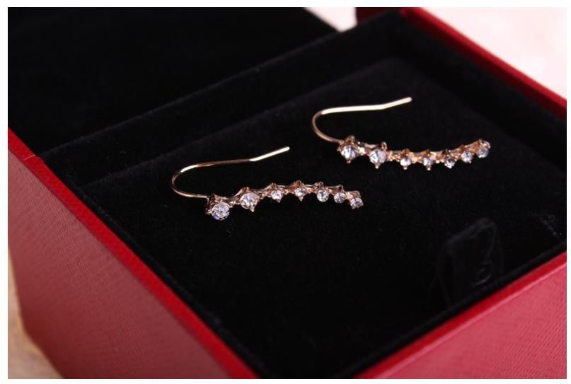 South Korean jewelry Big Dipper seven zircon earrings a row of 7 diamonds set rhinestone stars seven diamond earrings