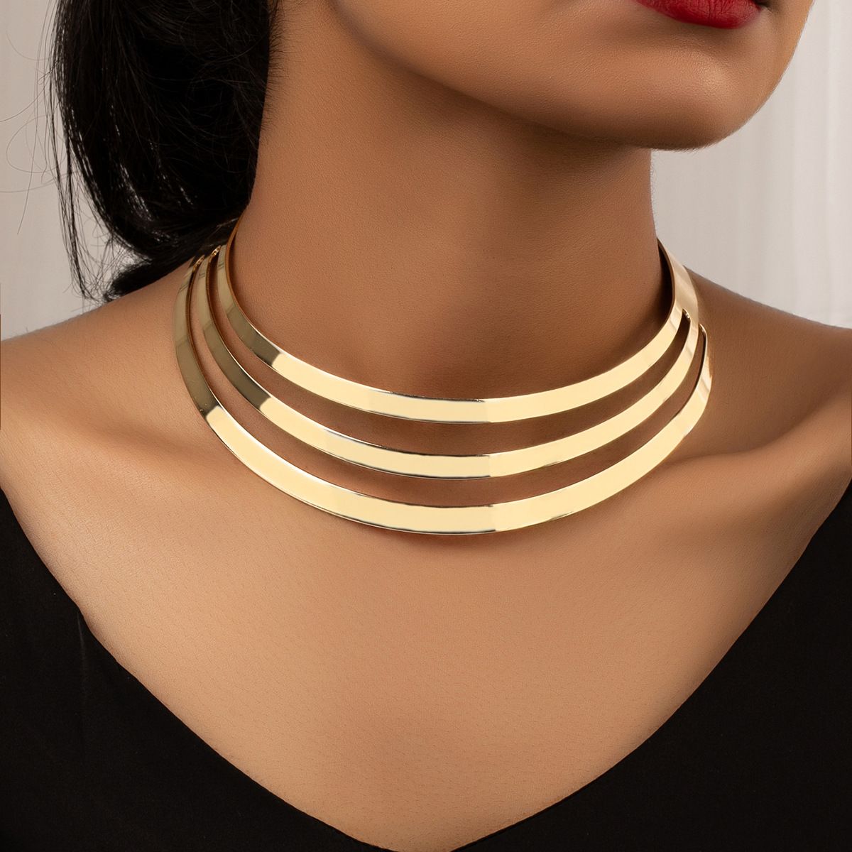Europe and the United States cross-border personality trend exaggerated punk alloy inlaid rhinestones three rings a vintage collarbone