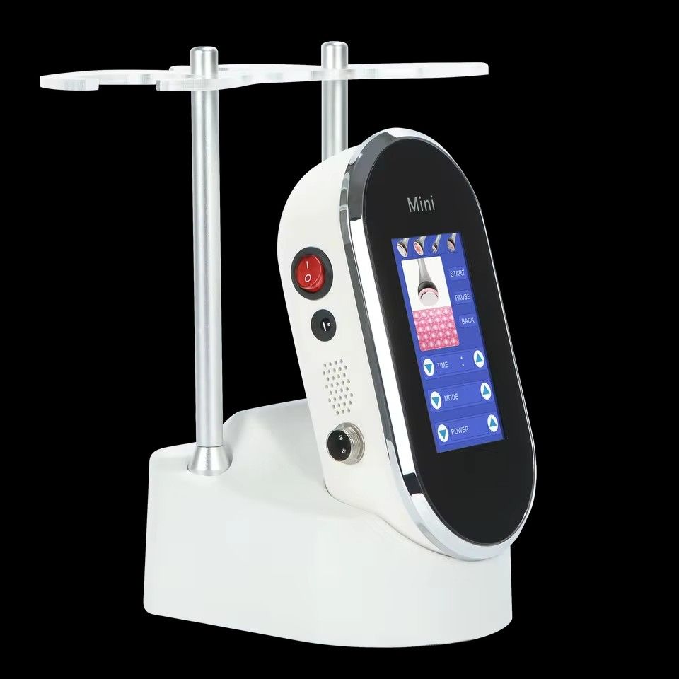 4 in 1 Facial Care 40K Cavitation Lipo Slimming Ultrasonic Liposuction Cavitation Machine Skin Tightening Lifting Device