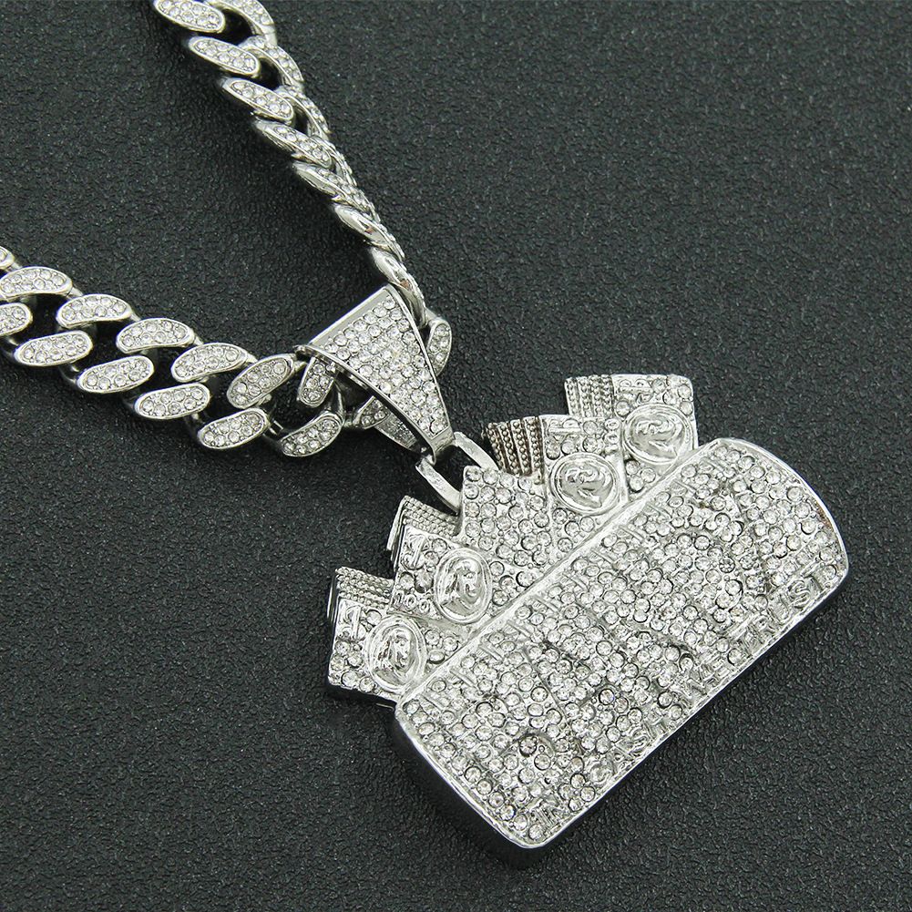 Letter Exaggerated Fashion Pendant Necklace