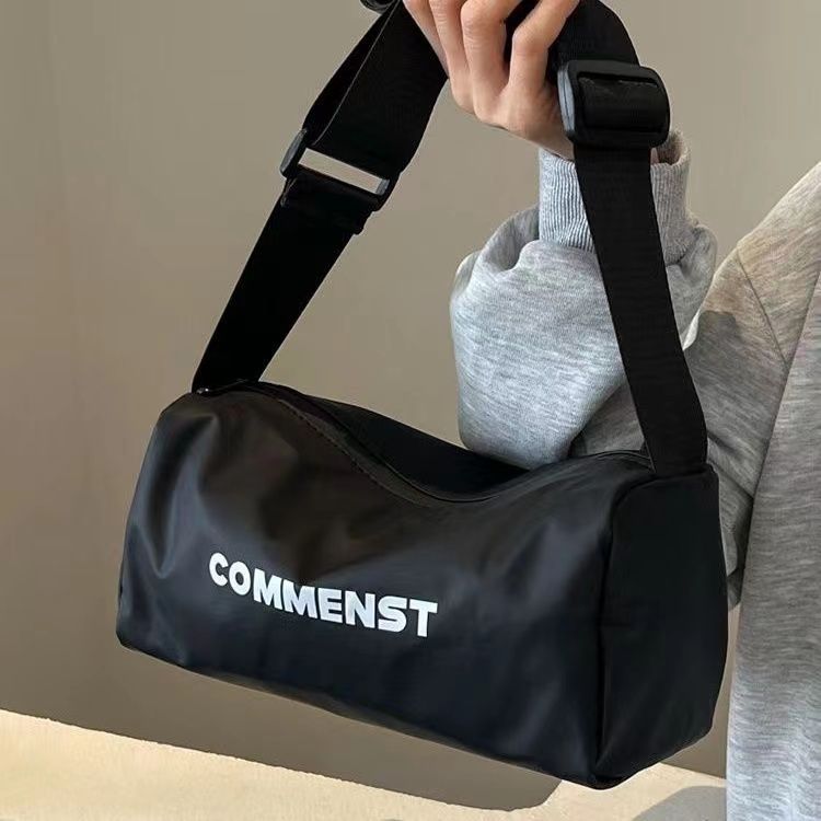 Sports toast bag crossbody bag niche senior sense letters shoulder bag nylon waterproof Fashion Letter Shoulder Bag Sports Tote Bag Women Bright Color Trendy Minimalist Men's Crossbody Bag