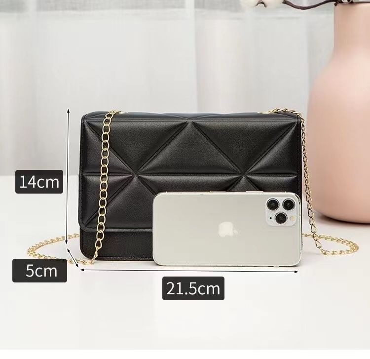 Women's Bag Atmosphere Triangle Diamond Grid Embroidery Chain Diagonal Cross Square Bag Resin Chain Handbag diamond grid shoulder bag, simple and atmospheric crossbody bag, embossed chain square bag