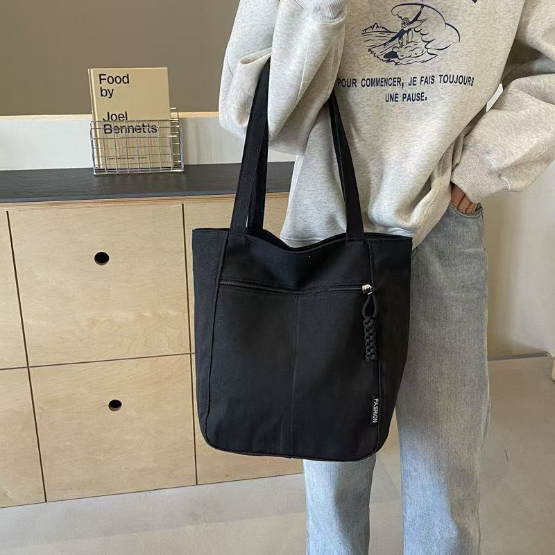 Casual Minimalist Shoulder Bag Large Capacity Niche Solid Handbag High Quality Preppy Style Commuting Versatile Canvas Bag