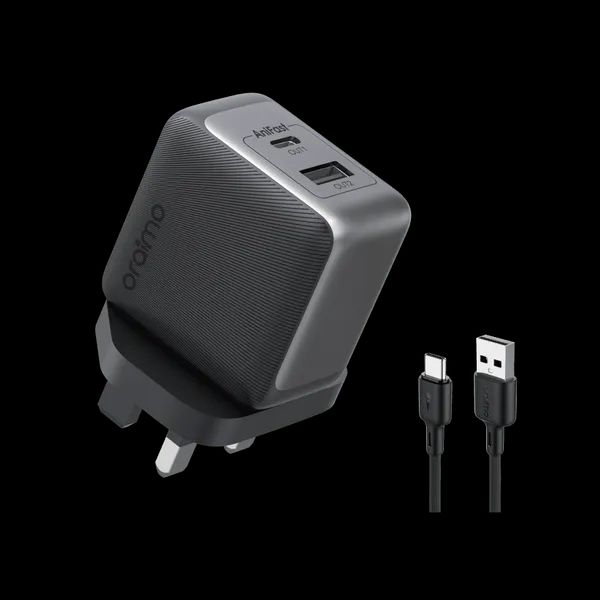 Double output fast chargerr - 33 Watts charger  with type C output