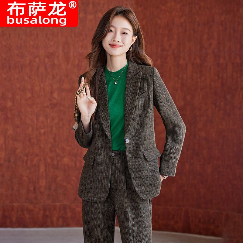 Wholesale slim fitting suits, women's office business sets, women's fashion customized women's clothing sets