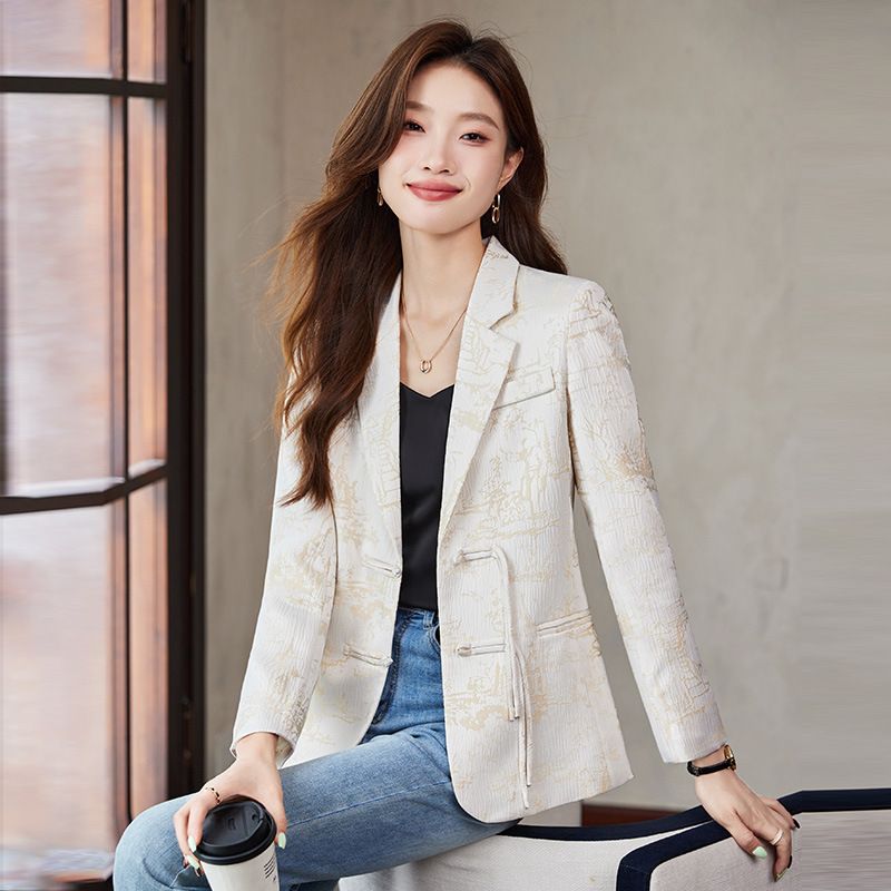Wholesale high-quality sports jackets, women's business suits, jackets, and tailcoats, as well as business office gowns