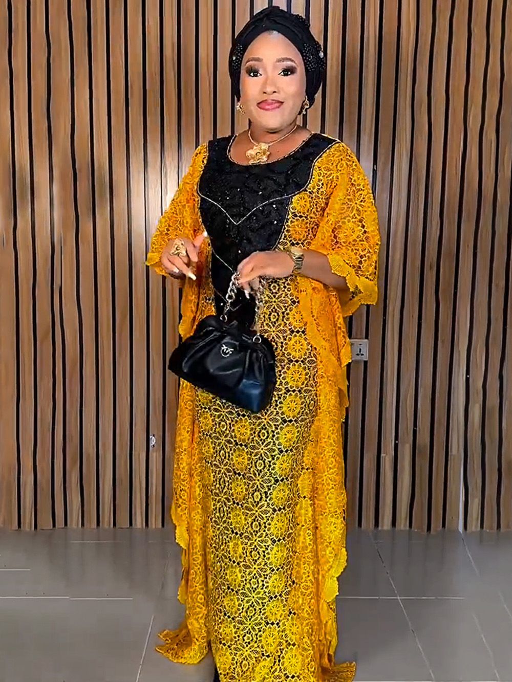 Cross-border supply African large size robe women's clothing neckline hot diamond bat sleeve lace dress