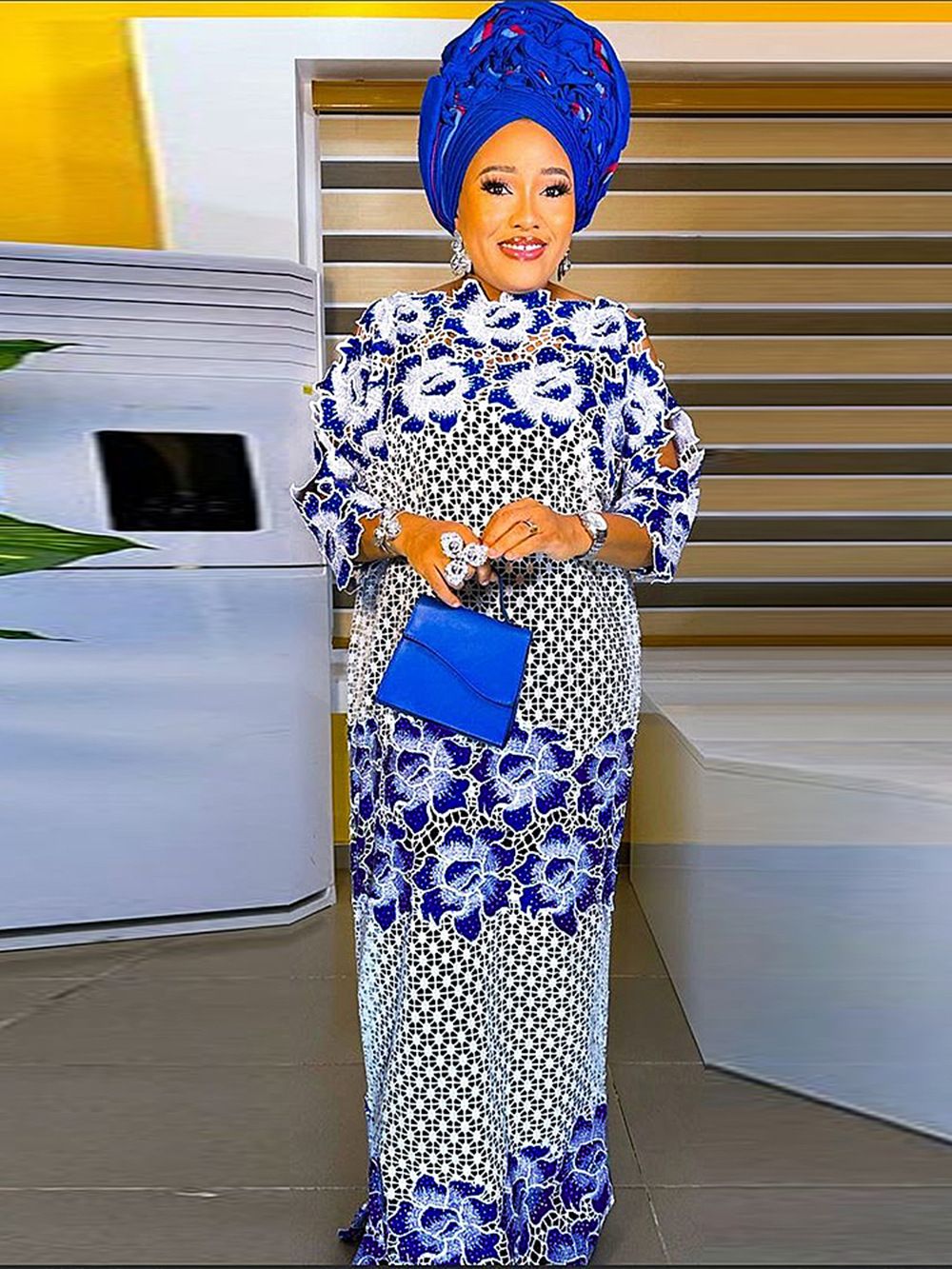 African Women Luxury Lace Dress Set New Design 2 pieces Sets Lady Woman Clothes Robe Femme